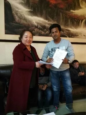 Macchina di distillazione di olio di scarico a riscaldamento diretto da 25 kW per convertire il petrolio greggio in diesel