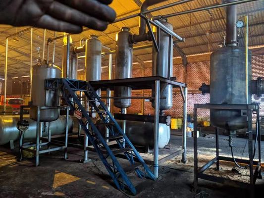 Tecnologia rivoluzionaria impianto di distillazione di olio di scarto per la produzione di gasolio e olio base