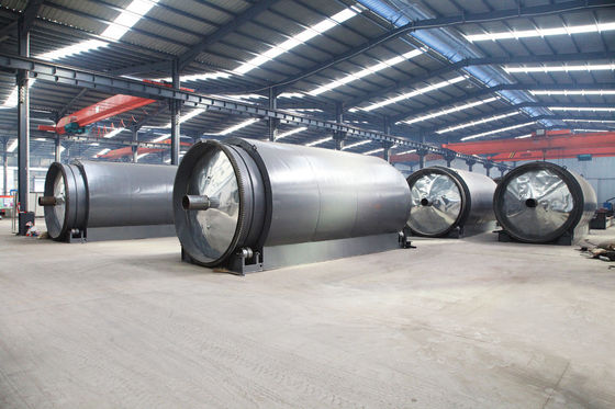 Q245R Caldaia Reattore in acciaio Macchina di conversione di plastica in diesel con capacità di 10 tonnellate