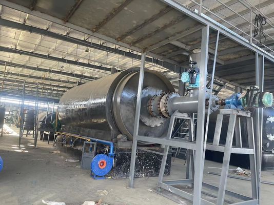 15.5kw macchina di pirolisi per la conversione di rifiuti di plastica/ pneumatici in olio combustibile ecologico