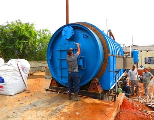 Riciclaggio dei rifiuti di pneumatici ecologici in impianti di pirolisi diesel 300 mq Area richiesta 380V