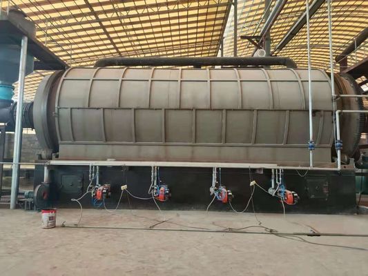 Convertire i rifiuti di pneumatici in prezioso olio di pirolisi con una macchina di riciclaggio a raffreddamento ad acqua